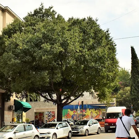 Galaxino شقة سبليت