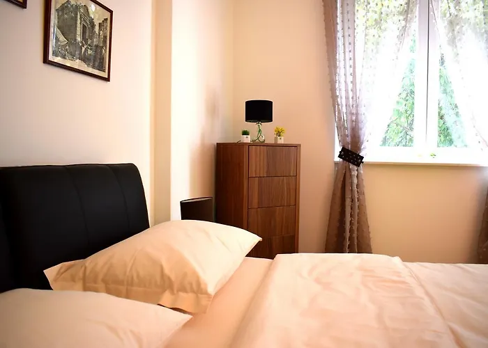 Galaxino Daire Split